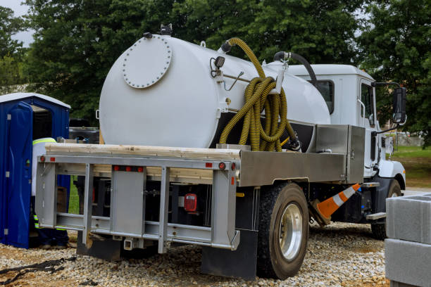 Best Portable toilet rental cost  in Palmyra, WI